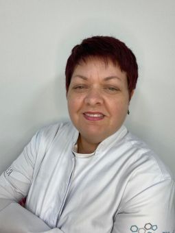 Simone Sperber - Assistente de farmácia