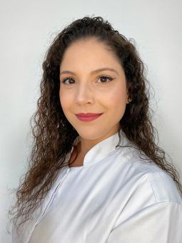 Gabriela Baroni Leite / Coordenadora de estudos